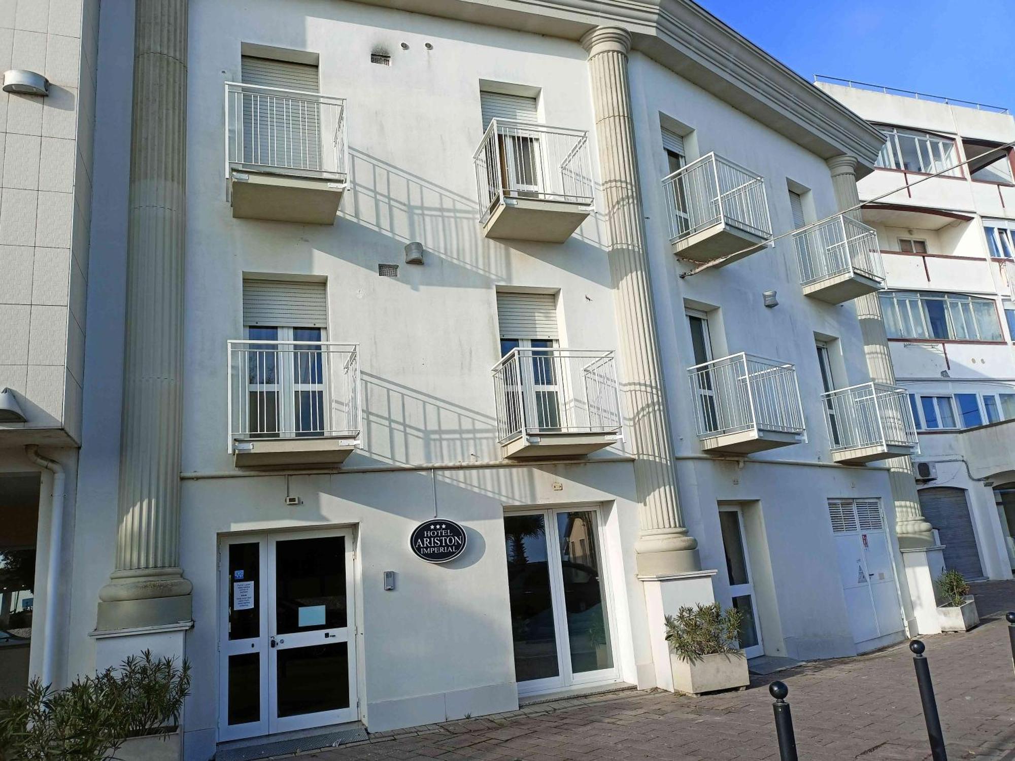 Hotel Ariston Imperial Porto Garibaldi Extérieur photo